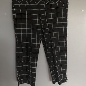 Black Capri Pant